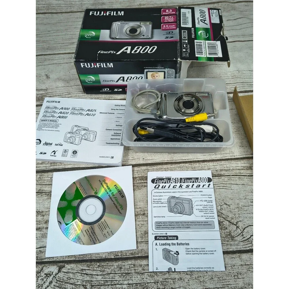 FUJIFILM FinePix A800 Digital Camera 3x Optical Zoom In Box